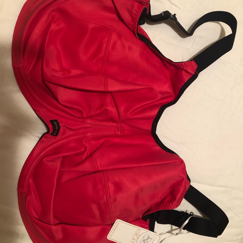 Elomi Sports Bra